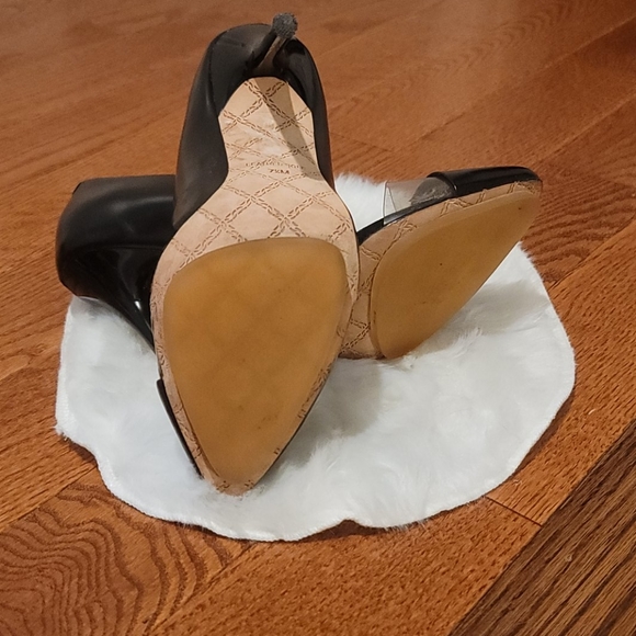 L.A.M.B Pointing Toe Stilettos Black & Clear - Picture 4 of 6